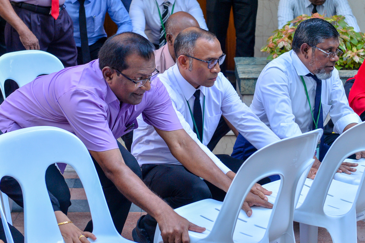 ރާއްޖޭގައި ފިރިހެނުންނަށް އެންމެ އާންމުކޮށް ޖެހޭ ކެންސަރުގެ ބަލިތަކަކީ އަނގައިގެ ކެންސަރު ބައްޔާއި ޕްރޮސްޓޭޓް ކެންސަރާއި ބަނޑުގެ ކެންސަރާއި ފުއްޕާމޭގެ ކެންސަރު ބަލި އެވެ.