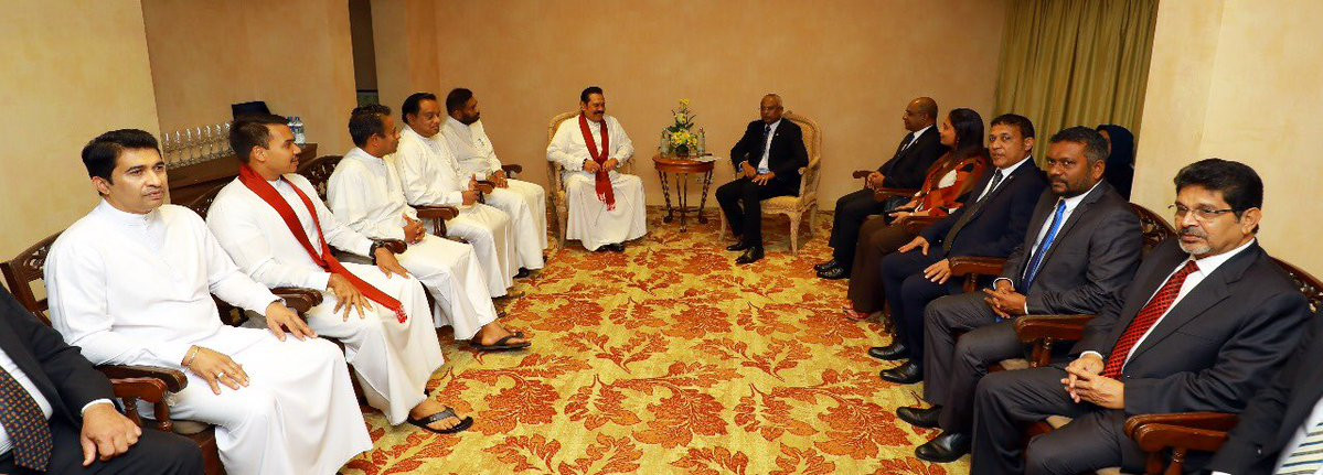 ރައީސް އިބްރާހިމް މުހައްމަދު ސޯލިހުއާއި މަހިންދަ ރާޖަޕަކްސަ ބޭއްވި ބައްދަލުކުރެއްވުމުގެ ތެރެއިން