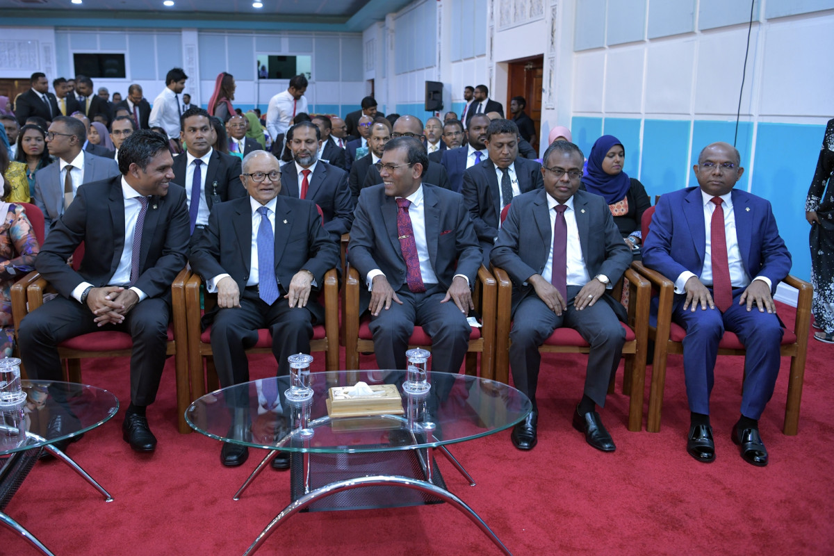 ފެބްރުއަރީ 7، 2019: ރައީސް ސޯލިހްގެ ފުރަތަމަ ރިޔާސީ ބަޔާން ހުށަހެޅުއްވުން ދަރުބާރުގޭގައި ބޭއްވި ރައްޔިތުންގެ މަޖިލީހުގެ ޖަލްސާގެ ތެރެއިން
