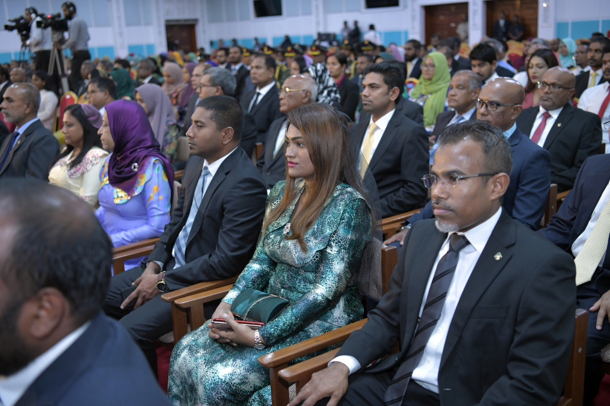 ފެބްރުއަރީ 7، 2019: ރައީސް ސޯލިހްގެ ފުރަތަމަ ރިޔާސީ ބަޔާން ހުށަހެޅުއްވުން ދަރުބާރުގޭގައި ބޭއްވި ރައްޔިތުންގެ މަޖިލީހުގެ ޖަލްސާގެ ތެރެއިން