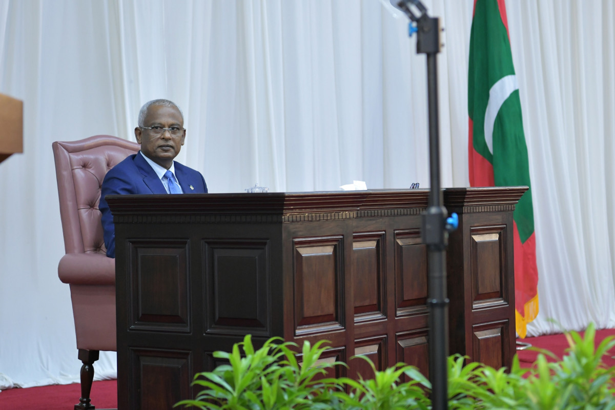 ފެބްރުއަރީ 7، 2019: ރައީސް ސޯލިހްގެ ފުރަތަމަ ރިޔާސީ ބަޔާން ހުށަހެޅުއްވުން ދަރުބާރުގޭގައި ބޭއްވި ރައްޔިތުންގެ މަޖިލީހުގެ ޖަލްސާގެ ތެރެއިން