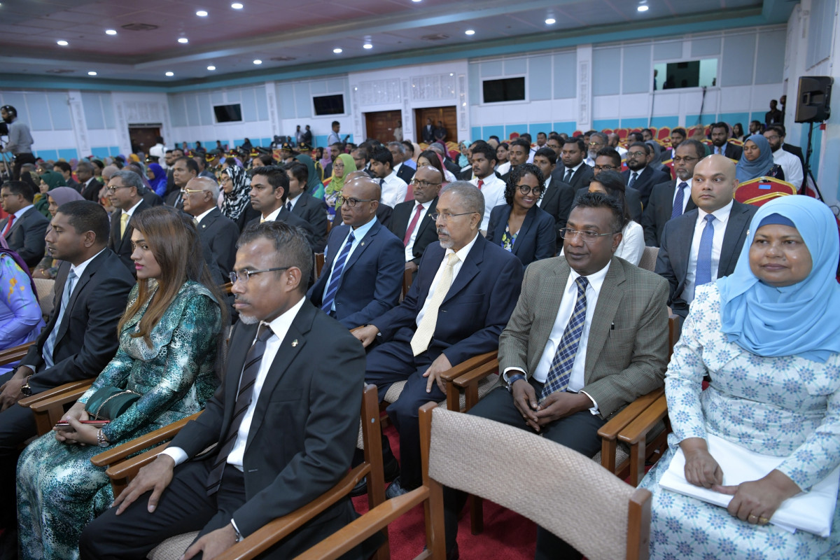 ފެބްރުއަރީ 7، 2019: ރައީސް ސޯލިހްގެ ފުރަތަމަ ރިޔާސީ ބަޔާން ހުށަހެޅުއްވުން ދަރުބާރުގޭގައި ބޭއްވި ރައްޔިތުންގެ މަޖިލީހުގެ ޖަލްސާގެ ތެރެއިން