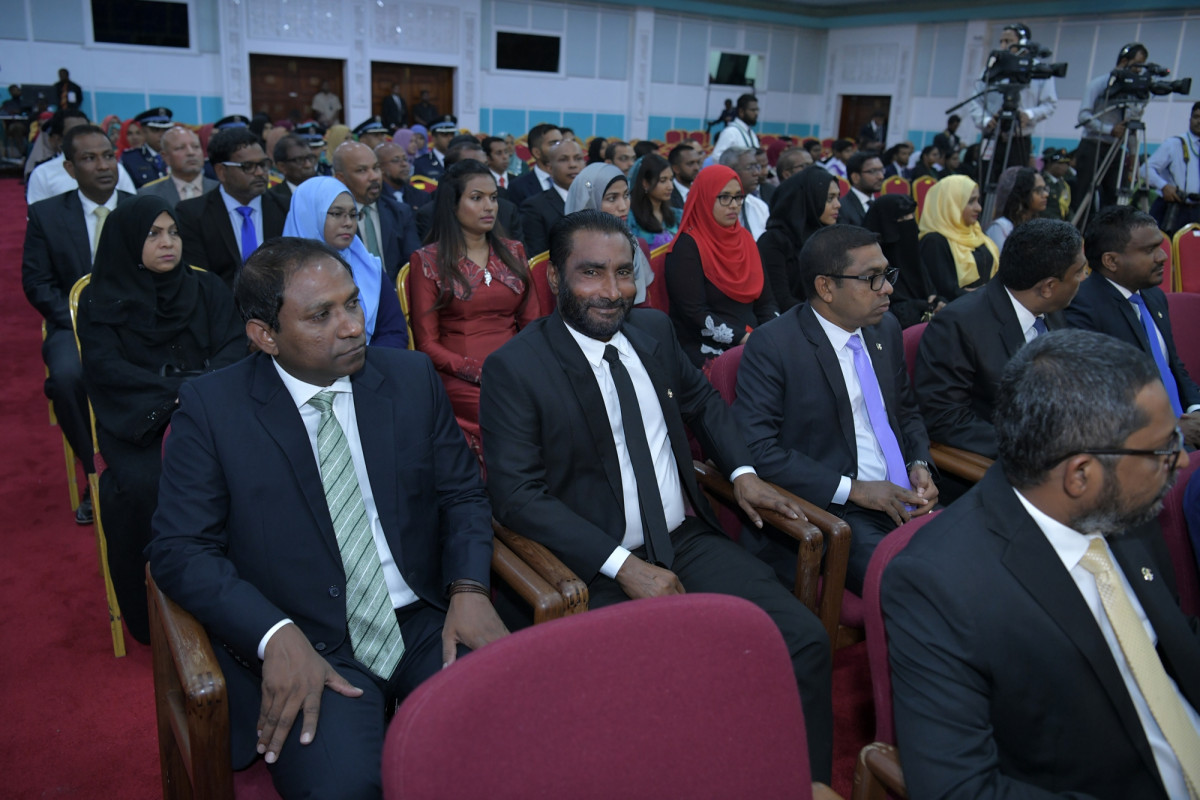 ފެބްރުއަރީ 7، 2019: ރައީސް ސޯލިހްގެ ފުރަތަމަ ރިޔާސީ ބަޔާން ހުށަހެޅުއްވުން ދަރުބާރުގޭގައި ބޭއްވި ރައްޔިތުންގެ މަޖިލީހުގެ ޖަލްސާގެ ތެރެއިން