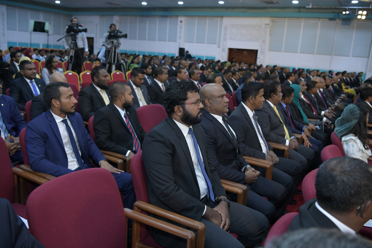ފެބްރުއަރީ 7، 2019: ރައީސް ސޯލިހްގެ ފުރަތަމަ ރިޔާސީ ބަޔާން ހުށަހެޅުއްވުން ދަރުބާރުގޭގައި ބޭއްވި ރައްޔިތުންގެ މަޖިލީހުގެ ޖަލްސާގެ ތެރެއިން