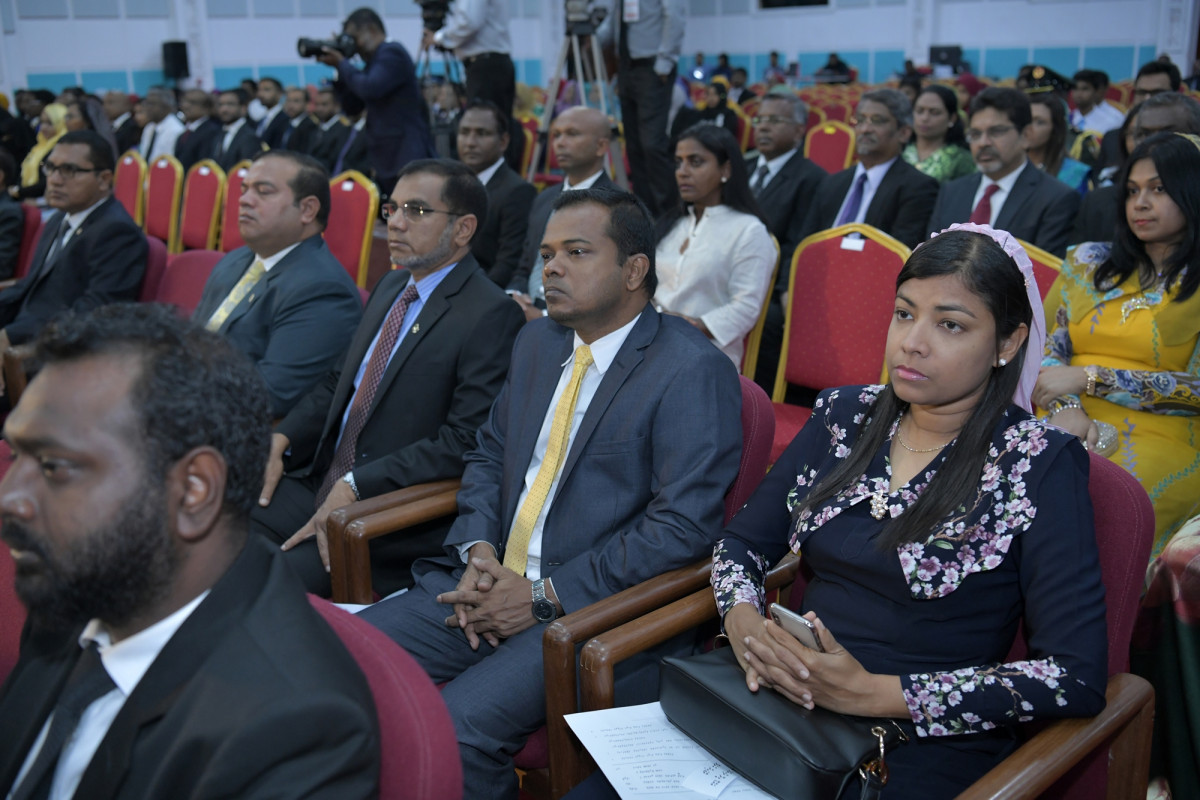 ފެބްރުއަރީ 7، 2019: ރައީސް ސޯލިހްގެ ފުރަތަމަ ރިޔާސީ ބަޔާން ހުށަހެޅުއްވުން ދަރުބާރުގޭގައި ބޭއްވި ރައްޔިތުންގެ މަޖިލީހުގެ ޖަލްސާގެ ތެރެއިން