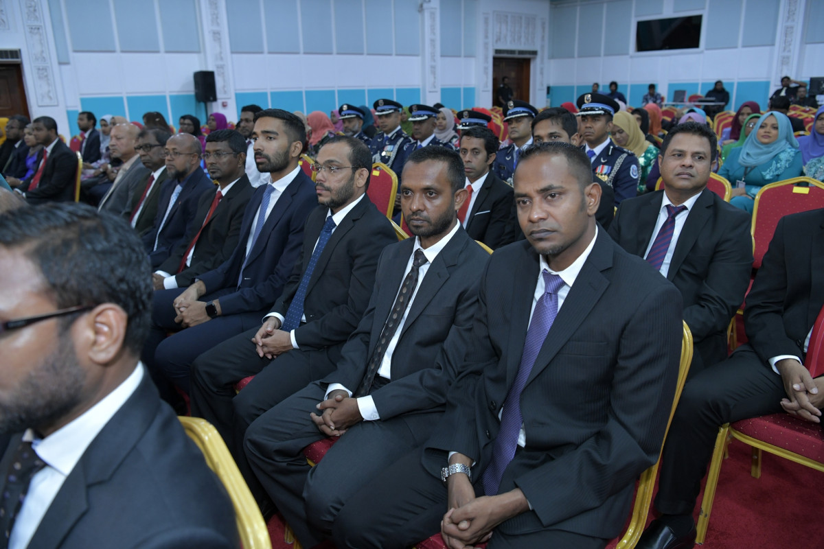 ފެބްރުއަރީ 7، 2019: ރައީސް ސޯލިހްގެ ފުރަތަމަ ރިޔާސީ ބަޔާން ހުށަހެޅުއްވުން ދަރުބާރުގޭގައި ބޭއްވި ރައްޔިތުންގެ މަޖިލީހުގެ ޖަލްސާގެ ތެރެއިން