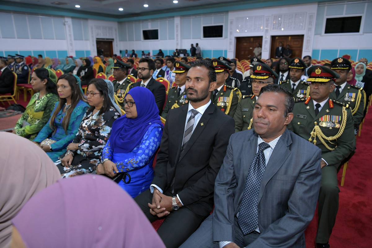 ފެބްރުއަރީ 7، 2019: ރައީސް ސޯލިހްގެ ފުރަތަމަ ރިޔާސީ ބަޔާން ހުށަހެޅުއްވުން ދަރުބާރުގޭގައި ބޭއްވި ރައްޔިތުންގެ މަޖިލީހުގެ ޖަލްސާގެ ތެރެއިން