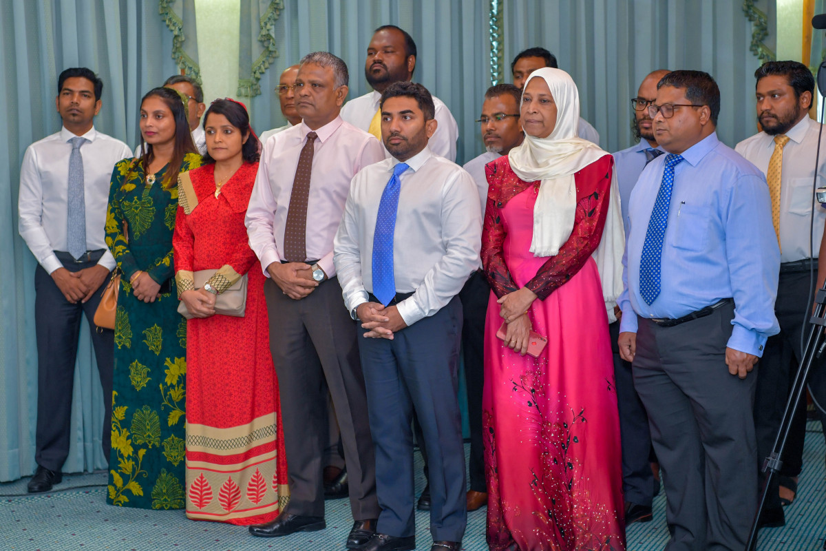 ރައީސް ވިދާޅުވީ ކޮރަޕްޝަންގެ ވަބާ ރާއްޖެ އިން ފޮހެލައި، ގައުމު އިސްލާހުކޮށް، ނަޒާހަތްތެރި މުޖުތަމައުއެއް ބިނާ ކުރެވޭނީ ރައްޔިތުންގެ ވަރަށް ބޮޑު އެއްބާރުލުމެއް ލިބިގެން ކަމަށް