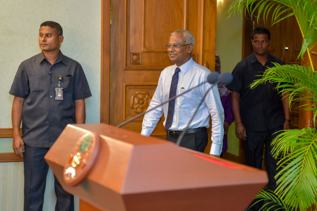 "ޒީރޯ ޓޮލެރަންސް ޓު ކޮރަޕްޝަން" ކެމްޕޭނަކީ، ދައުލަތުގެ އެއްވެސް މުއައްސަސާއެއްގެ އެއްވެސް ފަންތިއެއްގައި، ކޮރަޕްޝަނާއި ވައްކަމާއި ފަސާދައިގެ ކިތަންމެ ކުޑަ މިންވަރެއް ވިޔަސް، ތަހައްމަލްނުކުރާނެ ކަމުގެ ޔަޤީންކަން، މުޅި ރާއްޖެއަށް ހާމަކޮށްދޭ ސިޔާސަތެއް