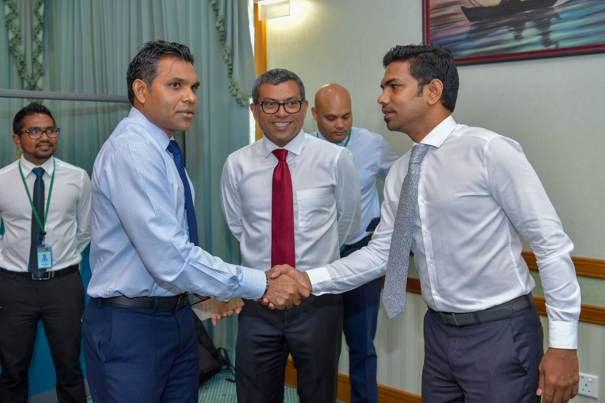 އެކަން ސާބިތުކޮށް ދިނުމަށް ނަޒާހަތްތެރިކަމުގެ ސިޔާސަތުތައް ތަންފީޒުކޮށްފައިވާ އިރު، ސަރުކާރުގެ އެންމެ ބޮޑު މަސައްކަތަކަށް ވާނީ ދައުލަތުން ގެއްލުނު ފައިސާ ހޯދުން ކަމަށް ރައީސް ވިދާޅުވި