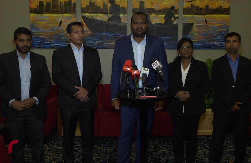 ޓޫރިޒަމް މިނިސްޓަރާއި ސިޓިތަކުގެ މޭޔަރުން