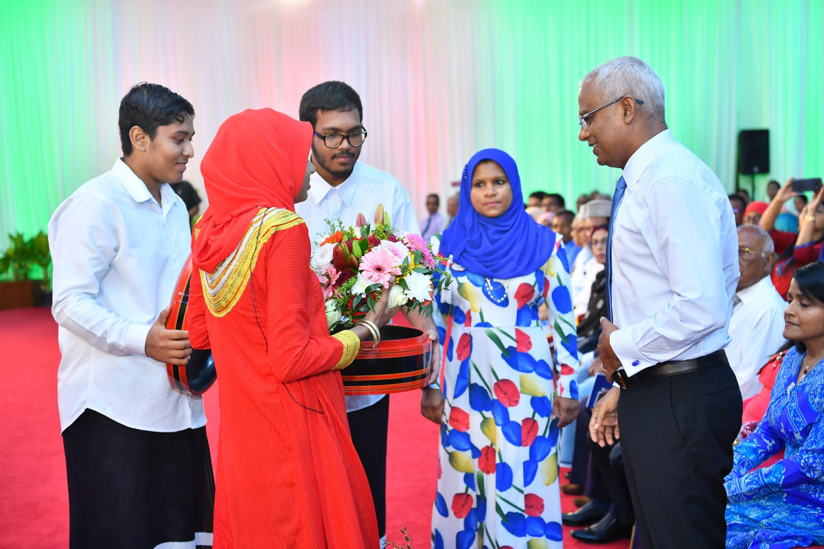 ފެބްރުއަރީ 21، 2019: ބައިނަލްއަޤްވާމީ މާދަރީ ބަހުގެ ދުވަސް ފާހަގަކުރުމަށް ދަރުބާރުގޭގައި ބޭއްވި ޖަލްސާގެ ތެރެއިން