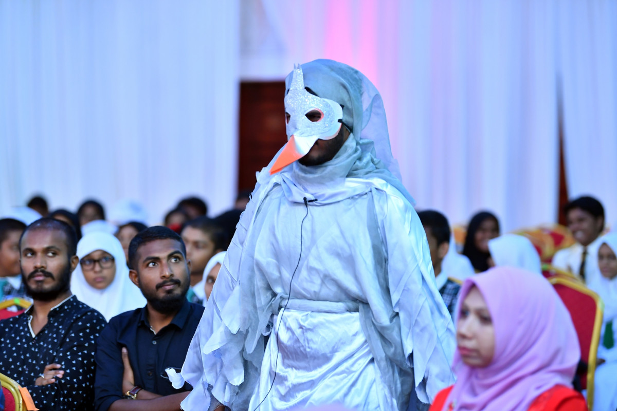 ފެބްރުއަރީ 21، 2019: ބައިނަލްއަޤްވާމީ މާދަރީ ބަހުގެ ދުވަސް ފާހަގަކުރުމަށް ދަރުބާރުގޭގައި ބޭއްވި ޖަލްސާގެ ތެރެއިން