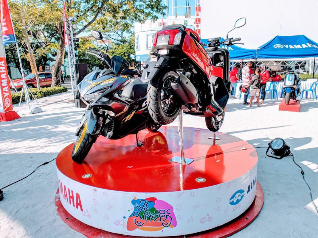 އެލިއާއިން \'ކޮންމެ ކުލައަކަސް ޔަމަހާ\' ޕްރޮމޯޝަން