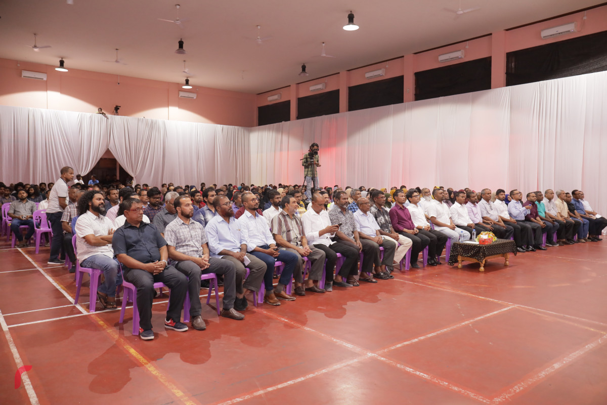 09 މާރިޗް 2019 --ހއ.ހޯރަފުށީ ދާއިރާއަށް ވާދަކުރައްވާ އެމްޑީޕީ ކެންޑިޑޭޓް އަހްމަދު ސަލީމްގެ ކެމްޕެއިން ޖަލްސާގެ ތެރެއިން.-- ފޮޓޯ: ރާއްޖެ.އެމްވީ