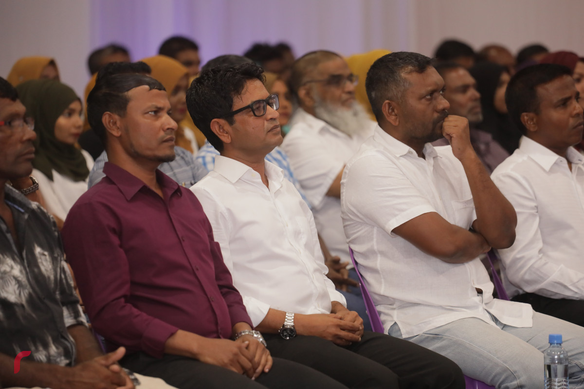 09 މާރިޗް 2019 --ހއ.ހޯރަފުށީ ދާއިރާއަށް ވާދަކުރައްވާ އެމްޑީޕީ ކެންޑިޑޭޓް އަހްމަދު ސަލީމްގެ ކެމްޕެއިން ޖަލްސާގެ ތެރެއިން.-- ފޮޓޯ: ރާއްޖެ.އެމްވީ