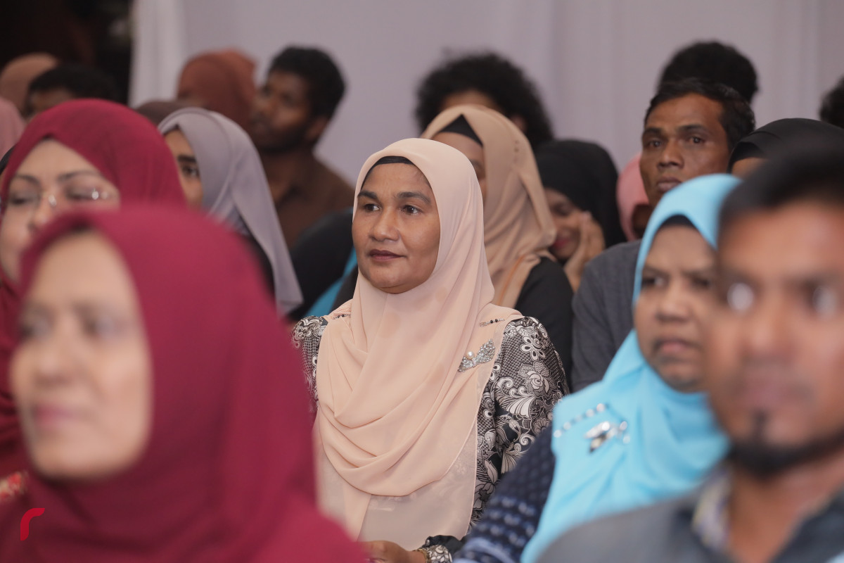09 މާރިޗް 2019 --ހއ.ހޯރަފުށީ ދާއިރާއަށް ވާދަކުރައްވާ އެމްޑީޕީ ކެންޑިޑޭޓް އަހްމަދު ސަލީމްގެ ކެމްޕެއިން ޖަލްސާގެ ތެރެއިން.-- ފޮޓޯ: ރާއްޖެ.އެމްވީ