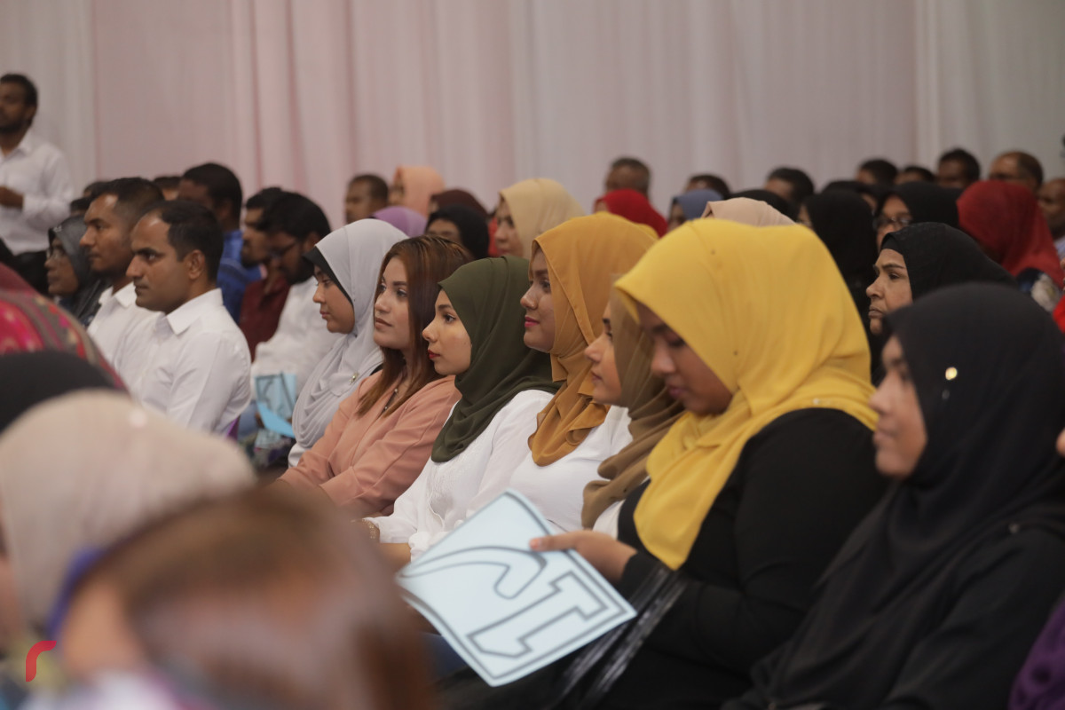 09 މާރިޗް 2019 --ހއ.ހޯރަފުށީ ދާއިރާއަށް ވާދަކުރައްވާ އެމްޑީޕީ ކެންޑިޑޭޓް އަހްމަދު ސަލީމްގެ ކެމްޕެއިން ޖަލްސާގެ ތެރެއިން.-- ފޮޓޯ: ރާއްޖެ.އެމްވީ