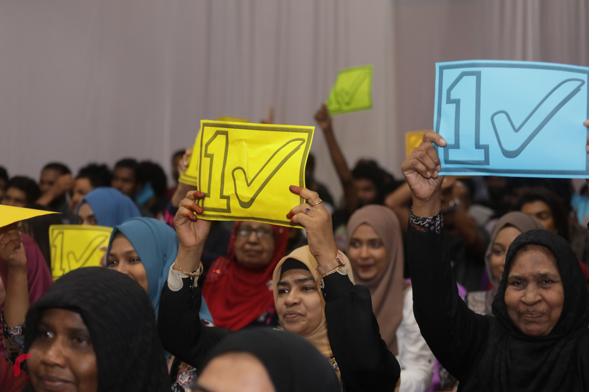 09 މާރިޗް 2019 --ހއ.ހޯރަފުށީ ދާއިރާއަށް ވާދަކުރައްވާ އެމްޑީޕީ ކެންޑިޑޭޓް އަހްމަދު ސަލީމްގެ ކެމްޕެއިން ޖަލްސާގެ ތެރެއިން.-- ފޮޓޯ: ރާއްޖެ.އެމްވީ