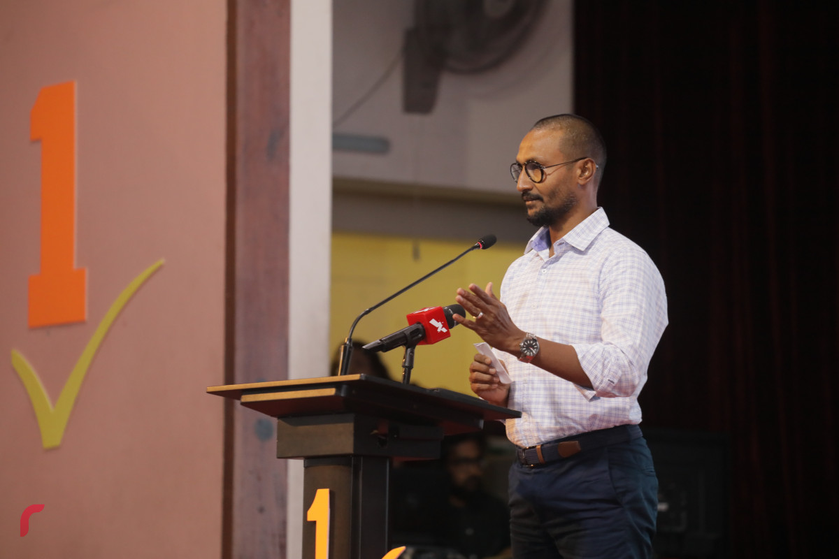 09 މާރިޗް 2019 --ހއ.ހޯރަފުށީ ދާއިރާއަށް ވާދަކުރައްވާ އެމްޑީޕީ ކެންޑިޑޭޓް އަހްމަދު ސަލީމްގެ ކެމްޕެއިން ޖަލްސާގެ ތެރެއިން.-- ފޮޓޯ: ރާއްޖެ.އެމްވީ