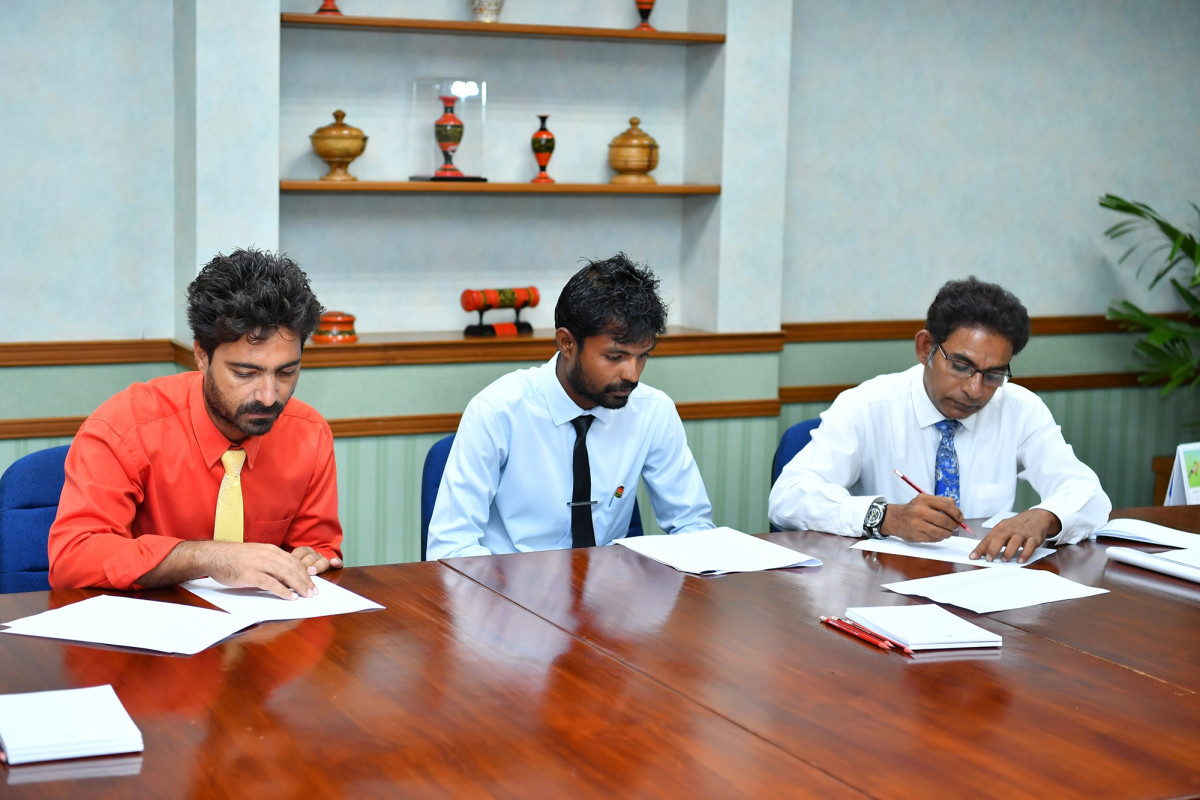 13 މާރިޗް 2019 -- ރައީސުލްޖުމްހޫރިއްޔާ ކ. ދިއްފުށި ކައުންސިލް މެންބަރުންނާ ބައްދަލުކުރެއްވުމުގެ ތެރެއިން -- ފޮޓޯ: ރައީސްއޮފީސް