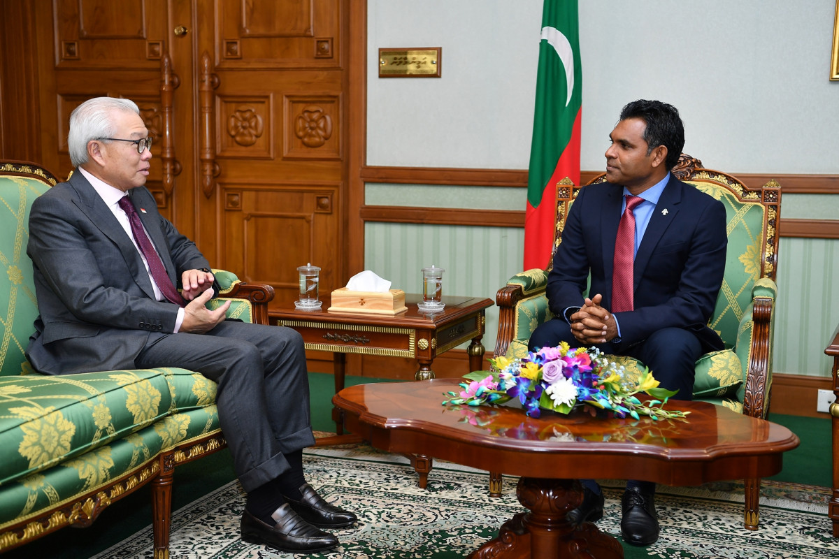 ނައިބު ރައީސް ސަފީރު ޗުއާ ތިއާން ޕޯ އާއި ބައްދަލުކުރެއްވުން