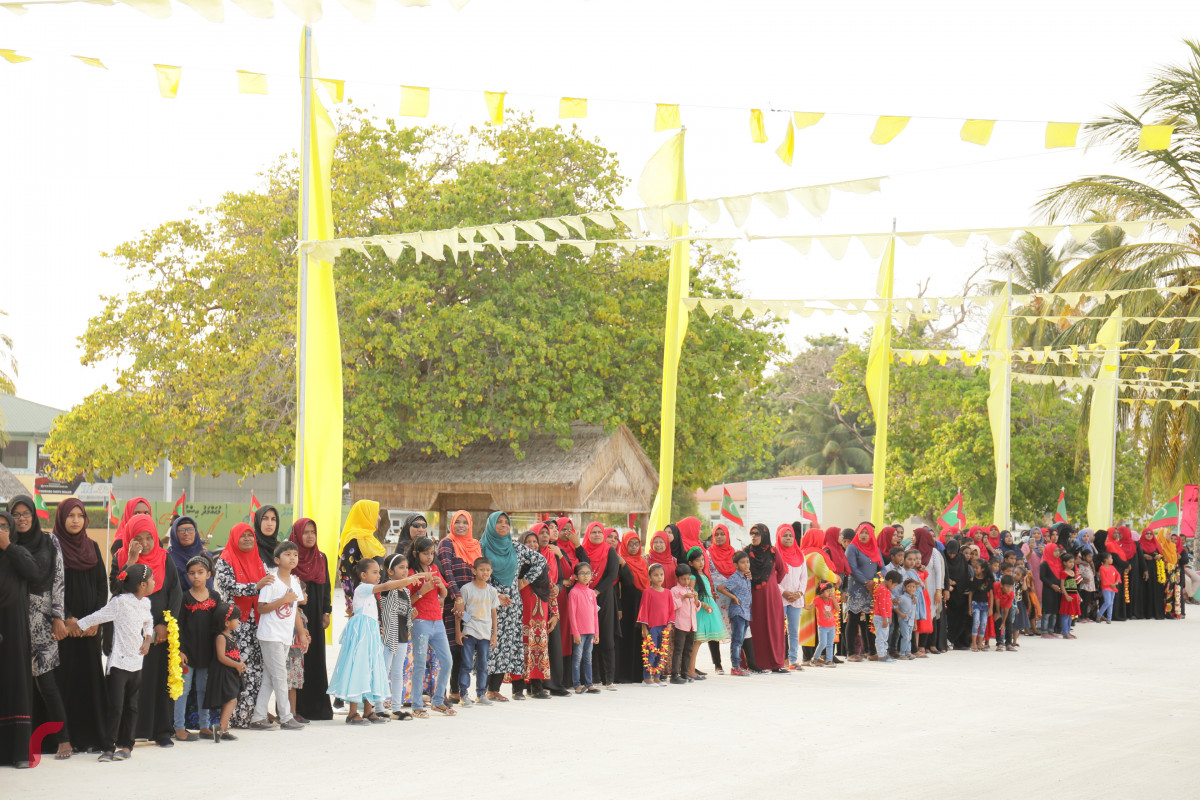 ހޯރަފުށިން މިނިސްޓަރަށް ވަނީ ހޫނު މަރުޙަބާއެއް ދަންނަވާފައި- ފޮޓޯ: ރާއްޖެ.އެމްވީ