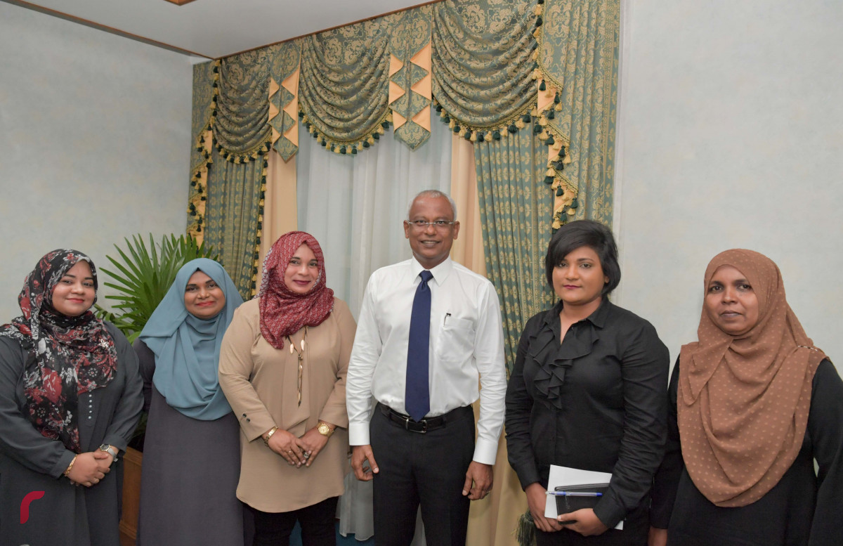 އައްޑޫސިޓީގެ އަންހެނުންގެ ތަރައްޤީއަށް މަސައްކަތްކުރާ ކޮމިޓީގެ މެންބަރުން ތަކެއް