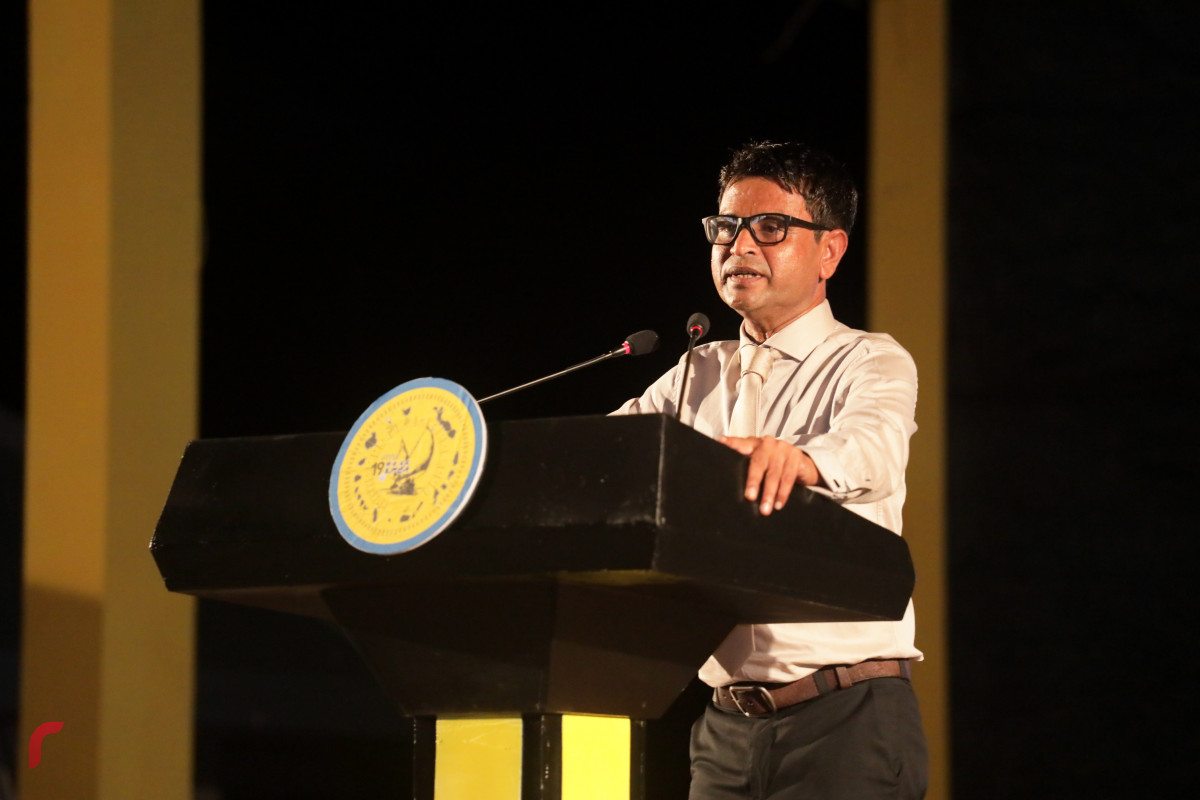 31 މާރިޗް 2019 --ދިއްދޫގައި ބޭއްވި އެޖެންޑާ 19 ޖަލްސާ ގެ ތެރެއިން، ހޯރަފުށި ދާއިރާގެ ކެންޑިޑޭޓް ވާހަކަ ދައްކަވަނީ-- ފޮޓޯ: ރާއްޖެ.އެމްވީ