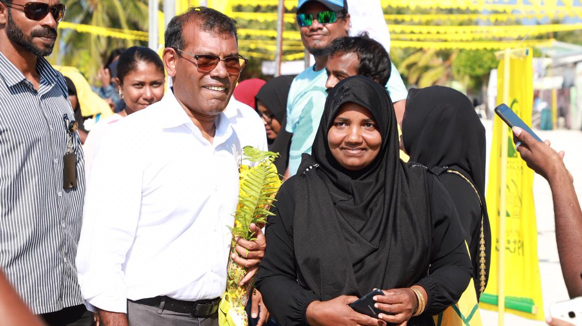 ބ.ކެންދޫއިން ރައީސް ނަޝީދަށް ވަނީ ހޫނު މަރްހަބާއެއް ދަންނަވާފައި