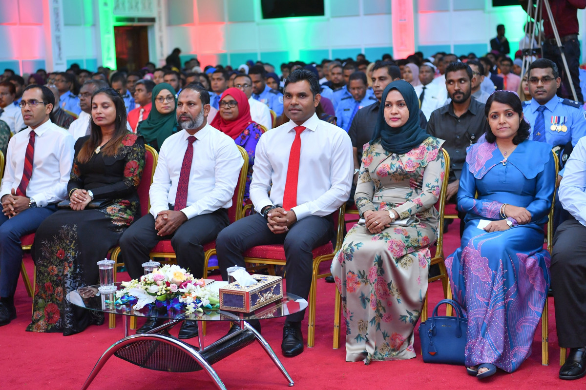 ޝަހީދުންގެ ދުވަހުގެ މުނާސަބަތުގައި ހޮނިހިރު ދުވަހުގެ ރޭ ބޭއްވި ޖަލްސާގެ ތެރެއިން