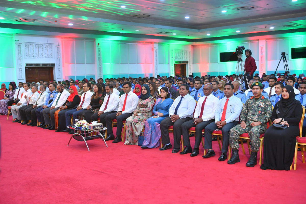 ޝަހީދުންގެ ދުވަހުގެ މުނާސަބަތުގައި ހޮނިހިރު ދުވަހުގެ ރޭ ބޭއްވި ޖަލްސާގެ ތެރެއިން