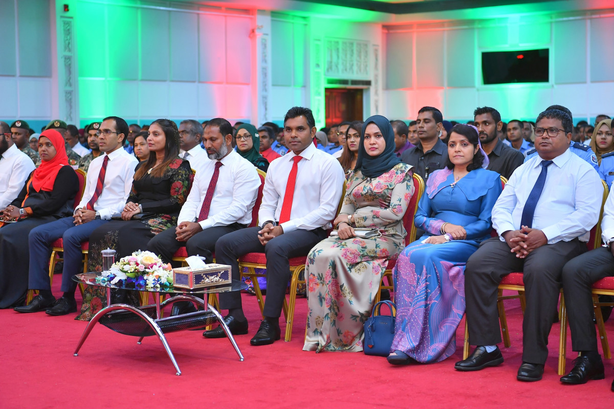 ޝަހީދުންގެ ދުވަހުގެ މުނާސަބަތުގައި ހޮނިހިރު ދުވަހުގެ ރޭ ބޭއްވި ޖަލްސާގެ ތެރެއިން