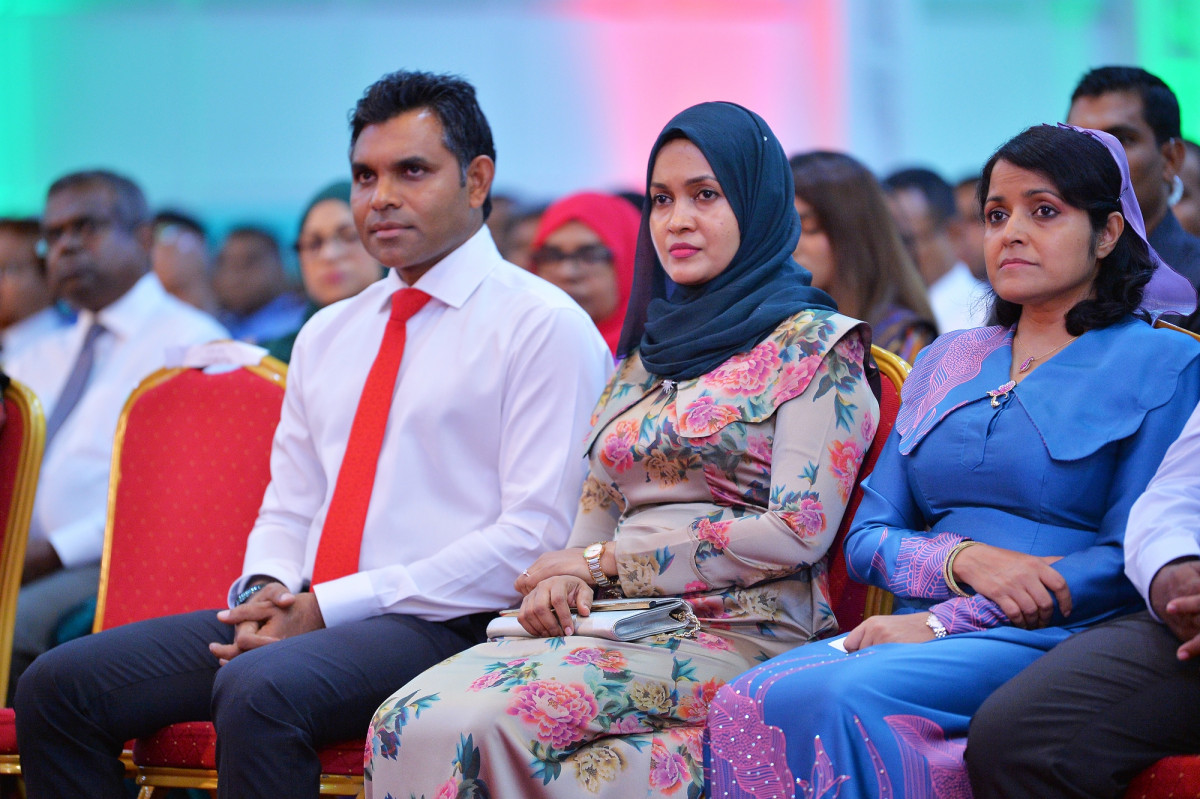 ޝަހީދުންގެ ދުވަހުގެ މުނާސަބަތުގައި ހޮނިހިރު ދުވަހުގެ ރޭ ބޭއްވި ޖަލްސާގެ ތެރެއިން