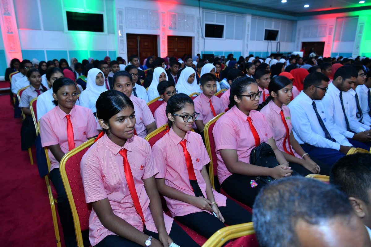 ޝަހީދުންގެ ދުވަހުގެ މުނާސަބަތުގައި ހޮނިހިރު ދުވަހުގެ ރޭ ބޭއްވި ޖަލްސާގެ ތެރެއިން