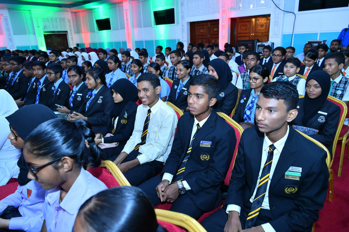 13 އޭޕްރިލް 2019: ޝަހީދުންގެ ދުވަހުގެ މުނާސަބަތުގައި ބާއްވި ރަސްމީ ޖަލްސާގެ ތެރެއިން -- ފޮޓޯ: ރައީސްއޮފީސް