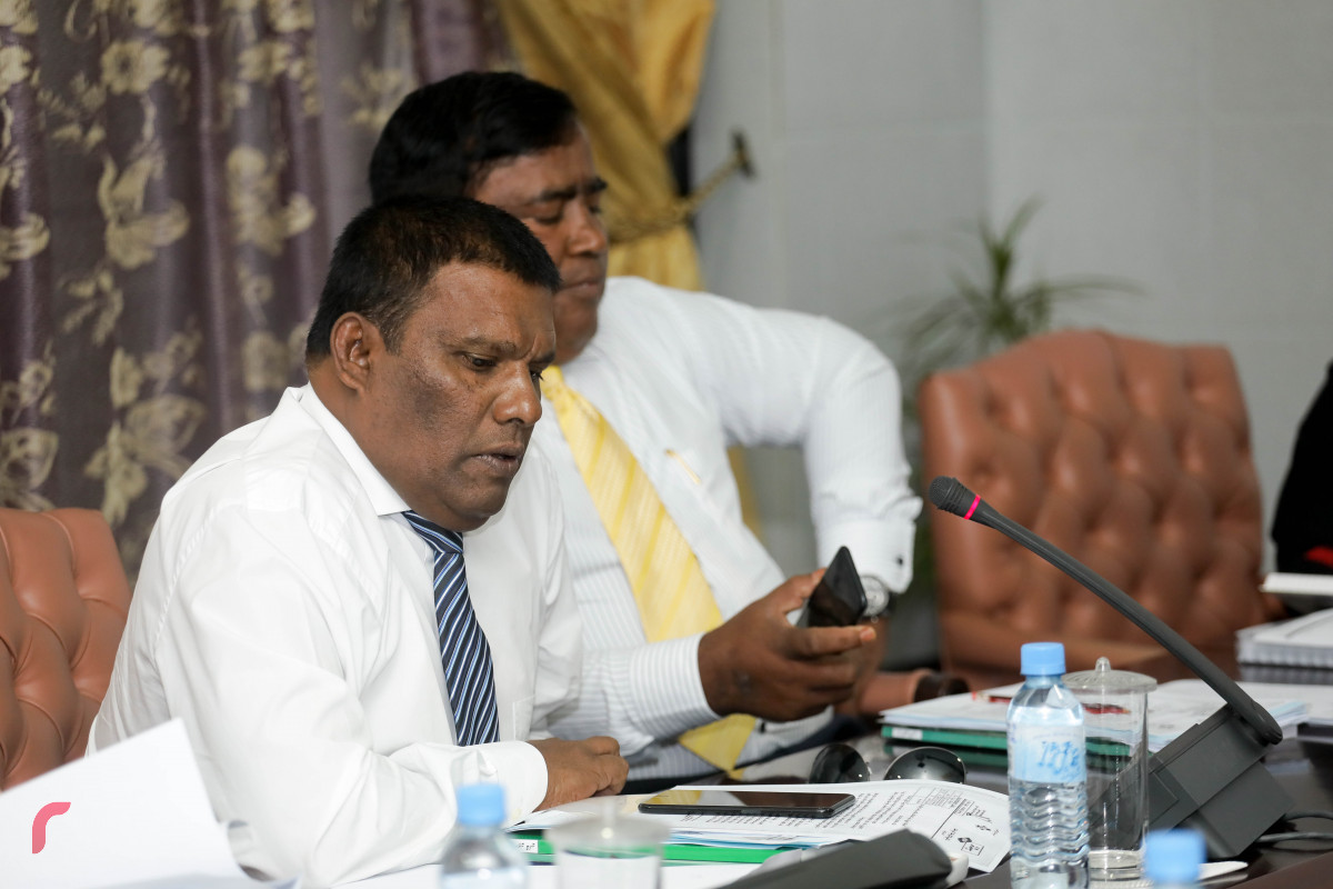 16 އޭޕްރިލް 2019 --ރައްޔިތުންގެ މަޖިލީހުގެ މާލިއްޔަތު ކޮމެޓީގެ ބައްދަލުވުން-- ފޮޓޯ: ޝުއައިބް މުޙައްމަދު