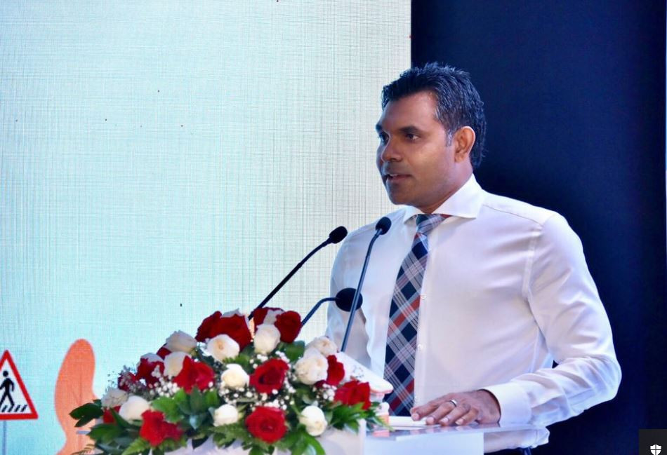 ފައިސަލް ލޯތްބާއެކު ޒުވާނުންނަށް: މަގުމަތީގެ އެކްސިޑެންޓްތަކާމެދު ވިސްނަވާ