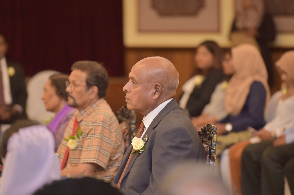 18 އޭޕްރިލް 2019 --ކުރީގެ ހެލްތު މިނިސްޓަރުންގެ ސަމިޓް ރައީސުލް ޖުމްހޫރިއްޔާ އިފްތިތާޙްކޮށް ދެއްވުމަށް ބަނޑޮސް އައިލެންޑް ރިސޯޓްގައި ބޭއްވި ރަސްމިއްޔާތުގެ ތެރެއިން -- ފޮޓޯ: ރައީސް އޮފީސް