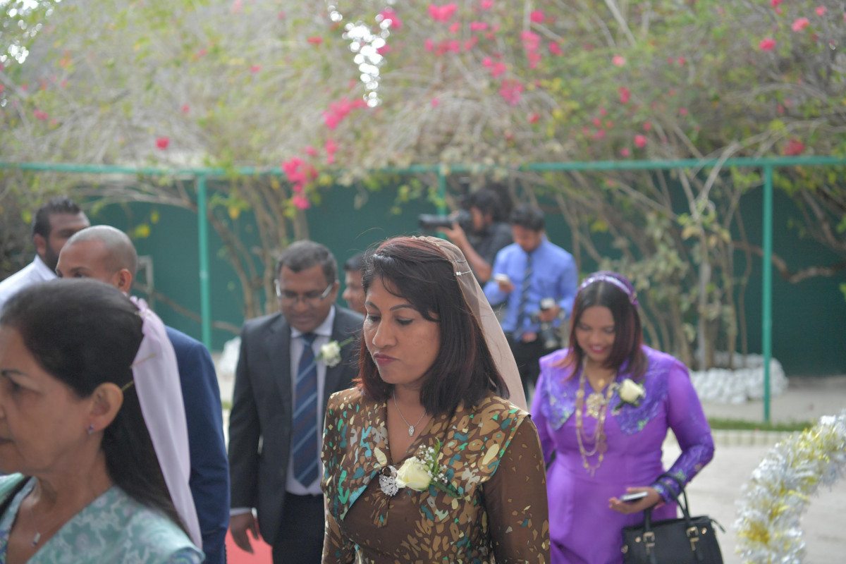 18 އޭޕްރިލް 2019 --ކުރީގެ ހެލްތު މިނިސްޓަރުންގެ ސަމިޓް ރައީސުލް ޖުމްހޫރިއްޔާ އިފްތިތާޙްކޮށް ދެއްވުމަށް ބަނޑޮސް އައިލެންޑް ރިސޯޓްގައި ބޭއްވި ރަސްމިއްޔާތުގެ ތެރެއިން -- ފޮޓޯ: ރައީސް އޮފީސް