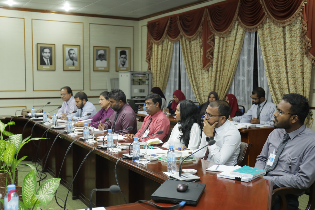 22 އޭޕްރިލް 2019: މިނިވަން މުއައްސަސާތަކާ ބެހޭ ކޮމެޓީގެ ބައްދަލުވުމުގެ ތެރެއިން،-- ފޮޓޯ: ޝުއައިބް މުހައްމަދު