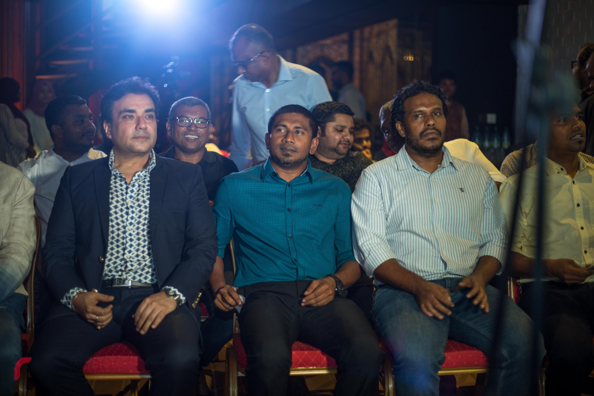 24 އޭޕްރިލް 2019 --އިންޑިއާގެ މަޝްހޫރު ތަންދޫރީ ކުކުޅުގެ ރެސްޓޯރެންޓް މޯތީ މަހަލު ރާއްޖޭގައި ހުޅުވުން. މި ރެސްޓޯރެންޓް ހުންނަނީ ރަސްފަންނުގެ ޕެވެލިއަންގައި-- ފޮޓޯ: ޝުއައިބް މުހައްމަދު