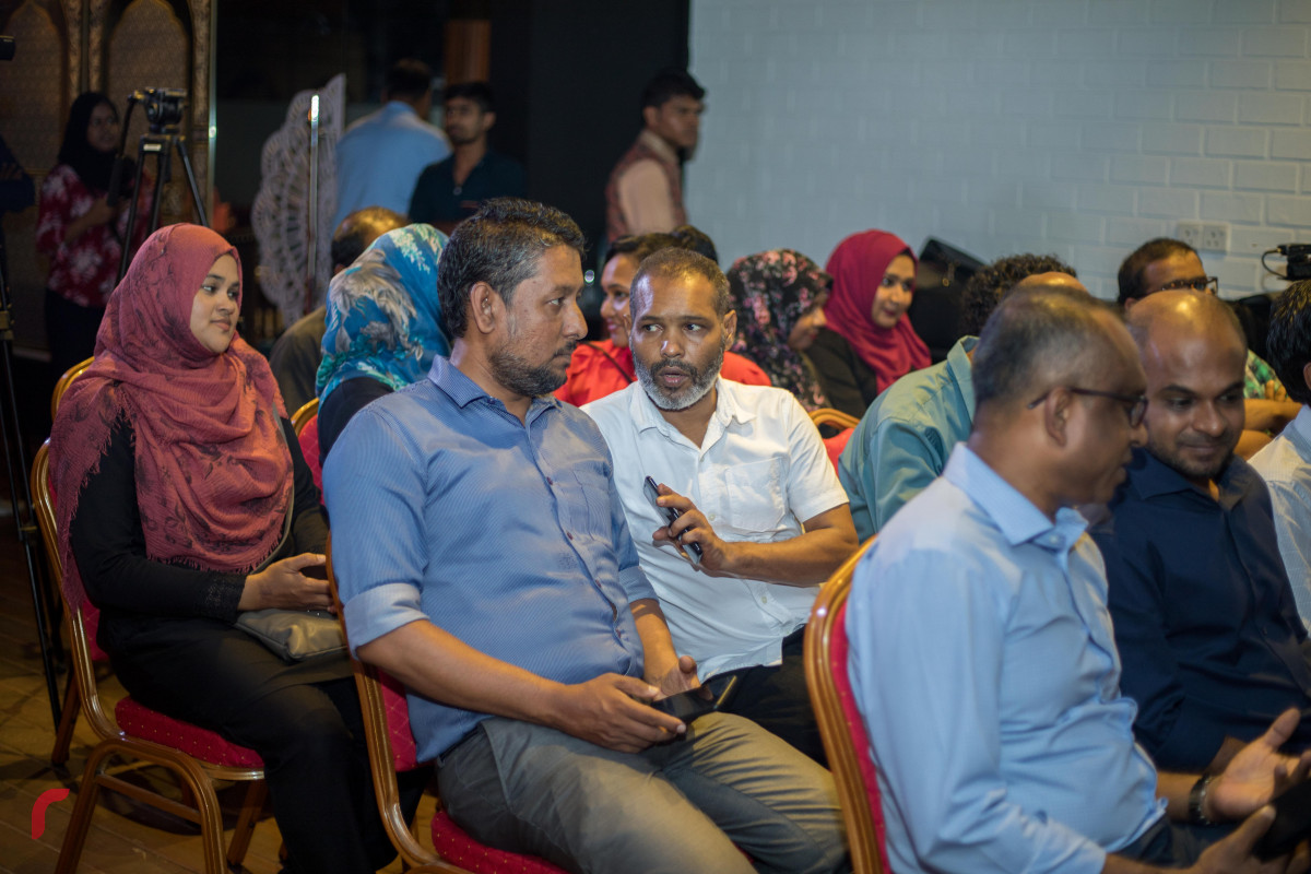 24 އޭޕްރިލް 2019 --އިންޑިއާގެ މަޝްހޫރު ތަންދޫރީ ކުކުޅުގެ ރެސްޓޯރެންޓް މޯތީ މަހަލު ރާއްޖޭގައި ހުޅުވުން. މި ރެސްޓޯރެންޓް ހުންނަނީ ރަސްފަންނުގެ ޕެވެލިއަންގައި-- ފޮޓޯ: ޝުއައިބް މުހައްމަދު
