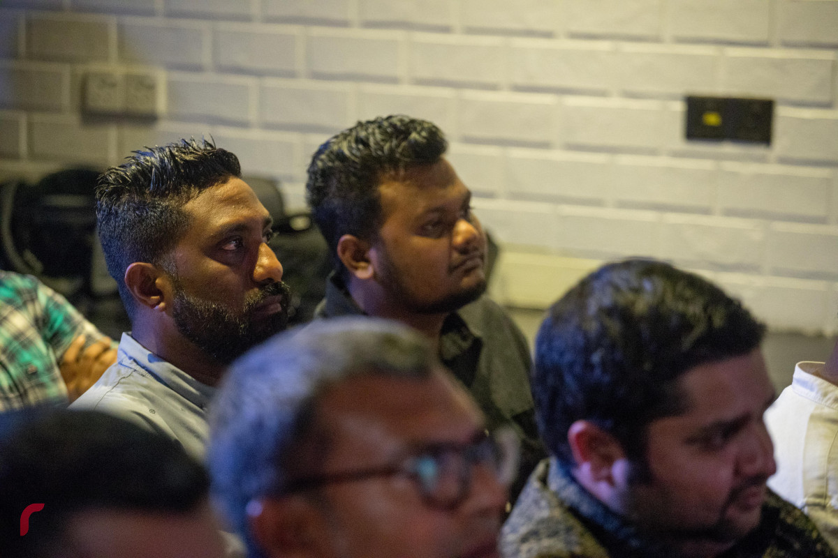 24 އޭޕްރިލް 2019 --އިންޑިއާގެ މަޝްހޫރު ތަންދޫރީ ކުކުޅުގެ ރެސްޓޯރެންޓް މޯތީ މަހަލު ރާއްޖޭގައި ހުޅުވުން. މި ރެސްޓޯރެންޓް ހުންނަނީ ރަސްފަންނުގެ ޕެވެލިއަންގައި-- ފޮޓޯ: ޝުއައިބް މުހައްމަދު