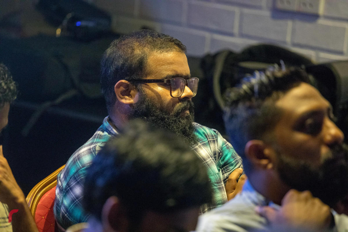 24 އޭޕްރިލް 2019 --އިންޑިއާގެ މަޝްހޫރު ތަންދޫރީ ކުކުޅުގެ ރެސްޓޯރެންޓް މޯތީ މަހަލު ރާއްޖޭގައި ހުޅުވުން. މި ރެސްޓޯރެންޓް ހުންނަނީ ރަސްފަންނުގެ ޕެވެލިއަންގައި-- ފޮޓޯ: ޝުއައިބް މުހައްމަދު