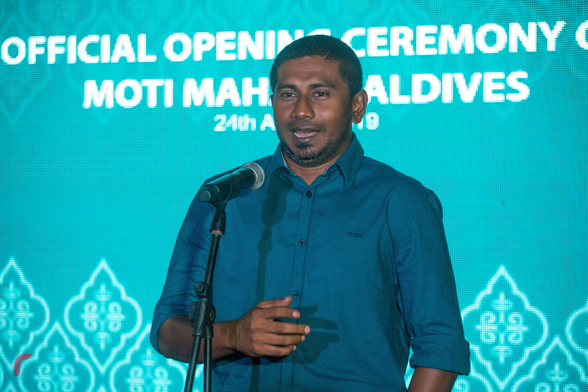 24 އޭޕްރިލް 2019 --އިންޑިއާގެ މަޝްހޫރު ތަންދޫރީ ކުކުޅުގެ ރެސްޓޯރެންޓް މޯތީ މަހަލު ރާއްޖޭގައި ހުޅުވުން. މި ރެސްޓޯރެންޓް ހުންނަނީ ރަސްފަންނުގެ ޕެވެލިއަންގައި-- ފޮޓޯ: ޝުއައިބް މުހައްމަދު