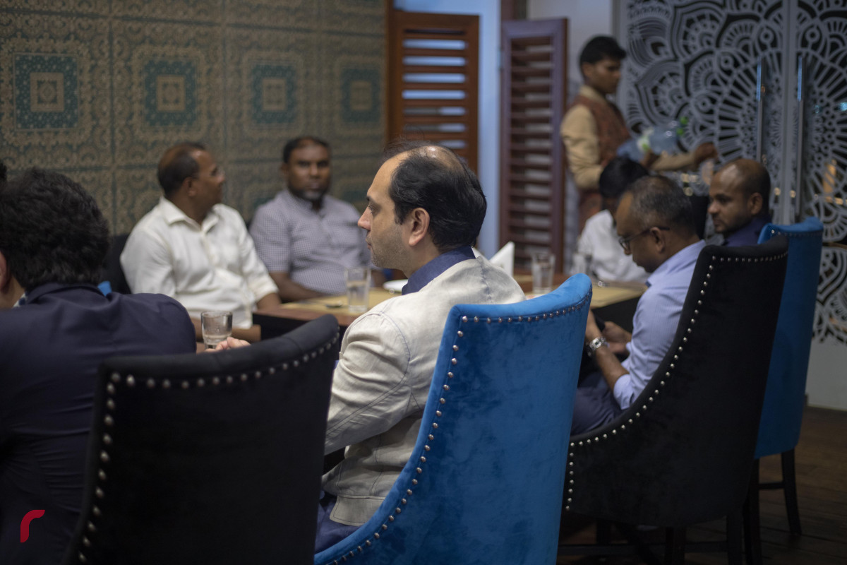 24 އޭޕްރިލް 2019 --އިންޑިއާގެ މަޝްހޫރު ތަންދޫރީ ކުކުޅުގެ ރެސްޓޯރެންޓް މޯތީ މަހަލު ރާއްޖޭގައި ހުޅުވުން. މި ރެސްޓޯރެންޓް ހުންނަނީ ރަސްފަންނުގެ ޕެވެލިއަންގައި-- ފޮޓޯ: ޝުއައިބް މުހައްމަދު