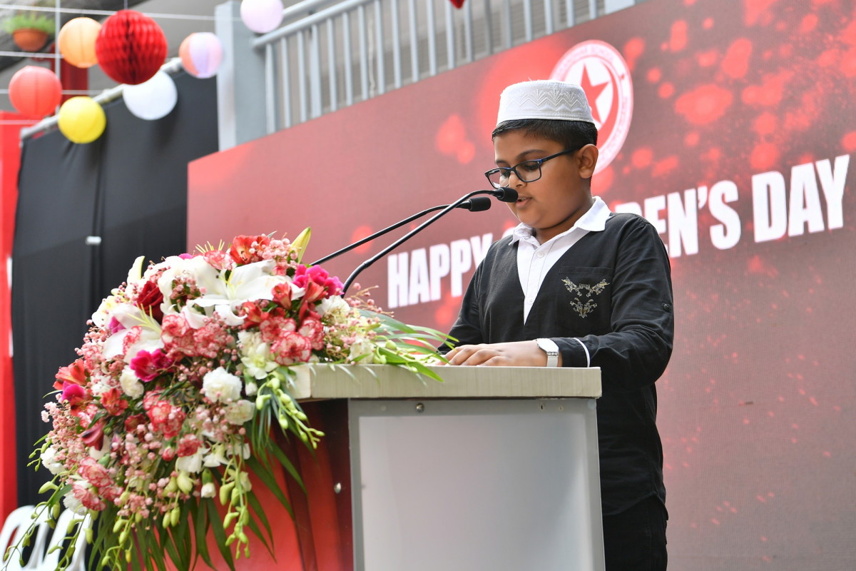 25 އޭޕްރިލް 2019 --އިސްކަންދަރު ސުކޫލަށް 58 އަހަރު ފުރުން ފާހަގަ ކުރުމަށް ބޭއްވި ރަސްމިއްޔާތުގެ ތެރެއިން، މި ރަސްމައްޔާތު ޝަރަފުވެރި ކޮށްދެއްވީ ރައީސުލް ޖުމްހޫރިއްޔާ-- ފޮޓޯ: ރައީސް އޮފީސް