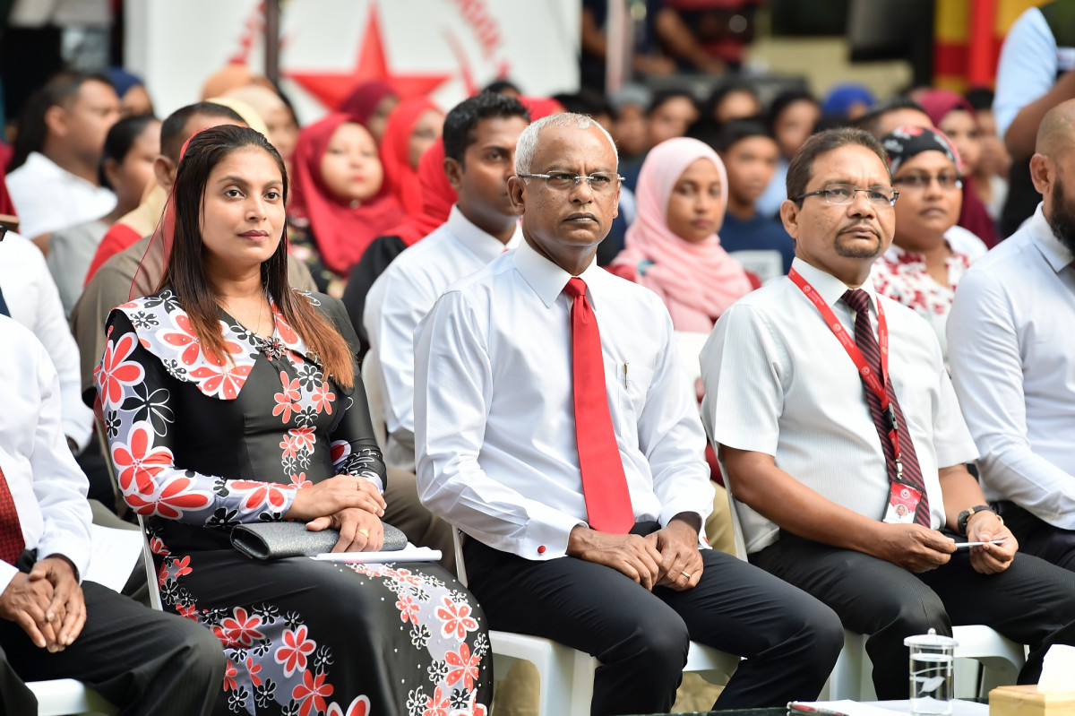 25 އޭޕްރިލް 2019 --އިސްކަންދަރު ސުކޫލަށް 58 އަހަރު ފުރުން ފާހަގަ ކުރުމަށް ބޭއްވި ރަސްމިއްޔާތުގެ ތެރެއިން، މި ރަސްމައްޔާތު ޝަރަފުވެރި ކޮށްދެއްވީ ރައީސުލް ޖުމްހޫރިއްޔާ-- ފޮޓޯ: ރައީސް އޮފީސް