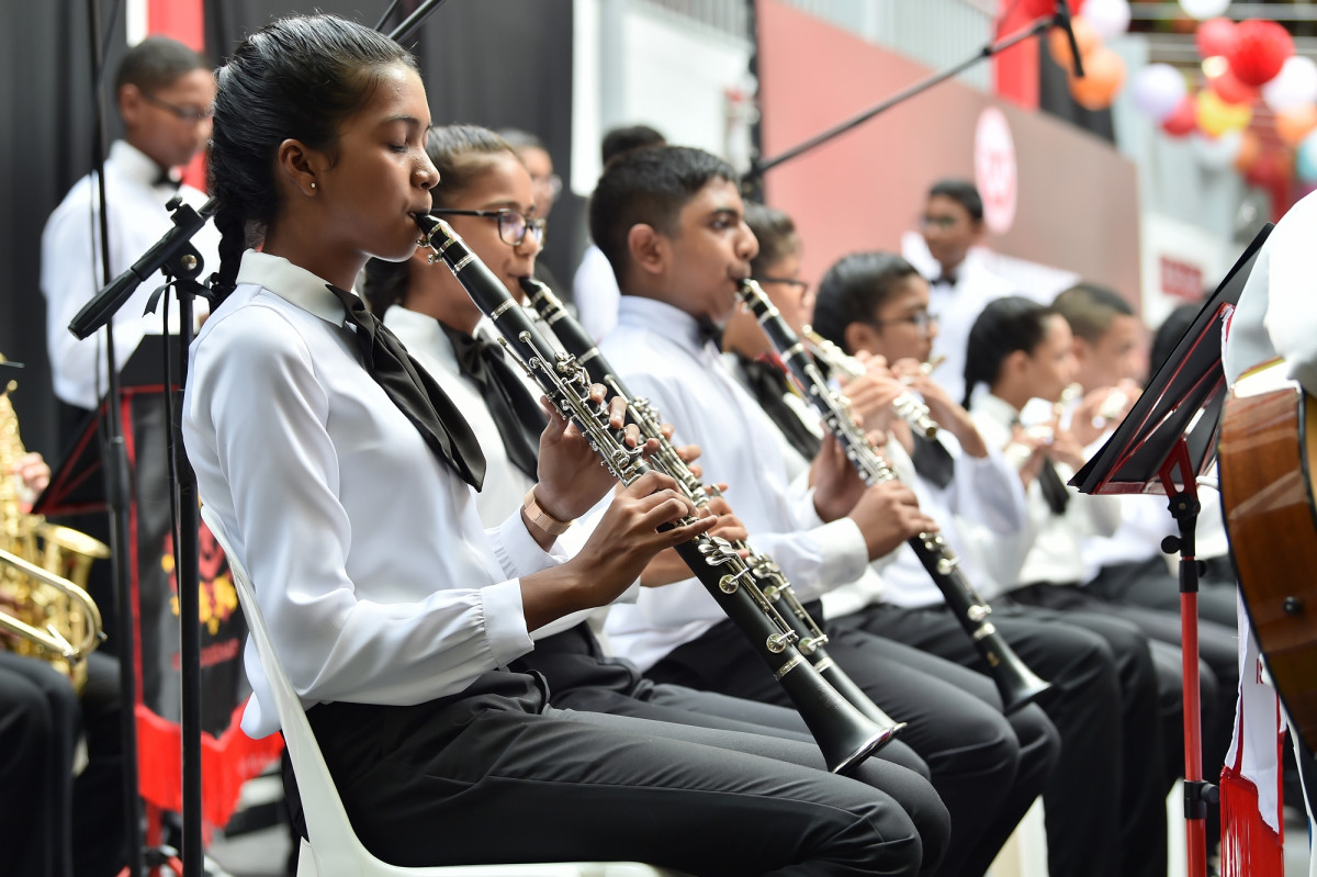 25 އޭޕްރިލް 2019 --އިސްކަންދަރު ސުކޫލަށް 58 އަހަރު ފުރުން ފާހަގަ ކުރުމަށް ބޭއްވި ރަސްމިއްޔާތުގެ ތެރެއިން، މި ރަސްމައްޔާތު ޝަރަފުވެރި ކޮށްދެއްވީ ރައީސުލް ޖުމްހޫރިއްޔާ-- ފޮޓޯ: ރައީސް އޮފީސް